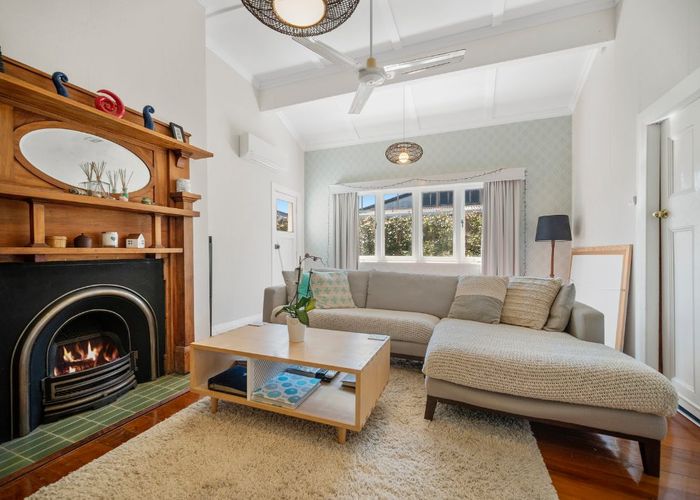  at 195 Hinemoa Street, Birkenhead, North Shore City, Auckland