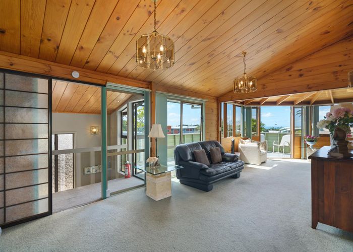  at 771 East Coast Road, Northcross, Auckland