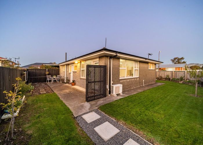  at 2/22 Blakehall Place, Spreydon, Christchurch City, Canterbury