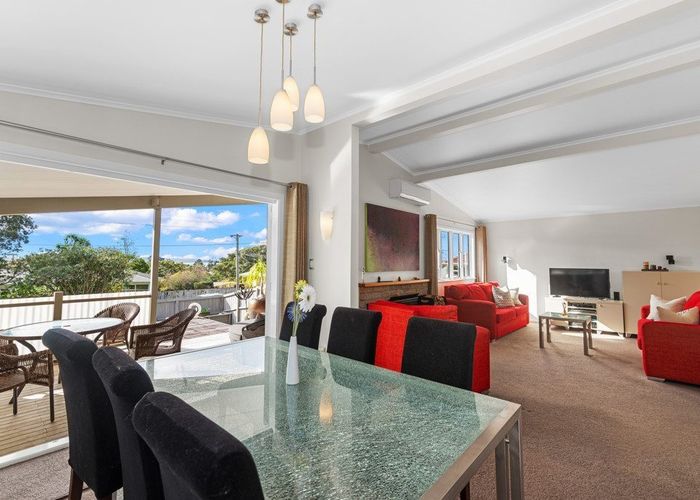  at 29 Lyndhurst Road, Te Atatu South, Waitakere City, Auckland