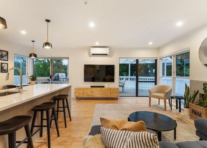  at 71 Vandeleur Avenue, Birkdale, Auckland