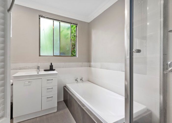  at 8B Lincoln Terrace, Gate Pa, Tauranga