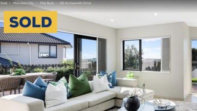  at 28 Arrowsmith Drive, Clover Park, Auckland
