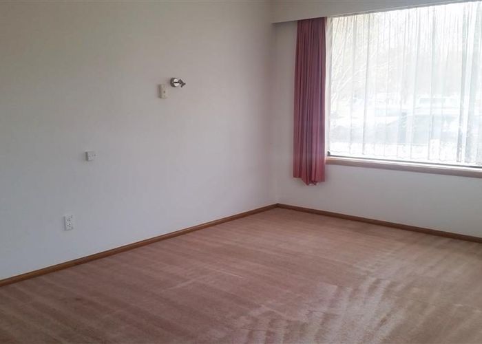 at 348 Harewood Road, Bishopdale, Christchurch City, Canterbury