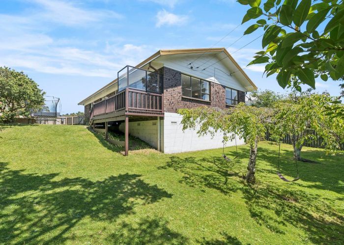  at 2/1 Manse Road, Papakura, Papakura, Auckland