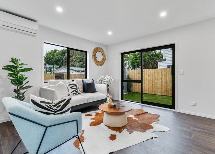 at Lot 6/33 Eden Street, Mangere East, Manukau City, Auckland