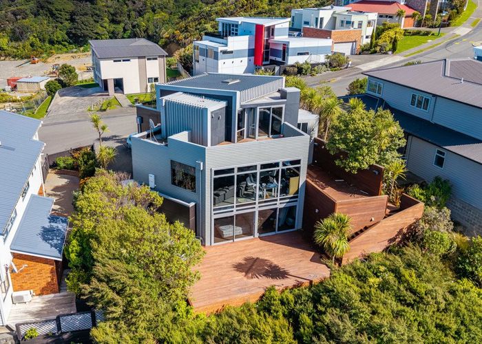  at 71 Tamworth Crescent, Newlands, Wellington, Wellington