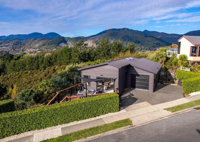  at 319 Princes Drive, Britannia Heights, Nelson, Nelson / Tasman