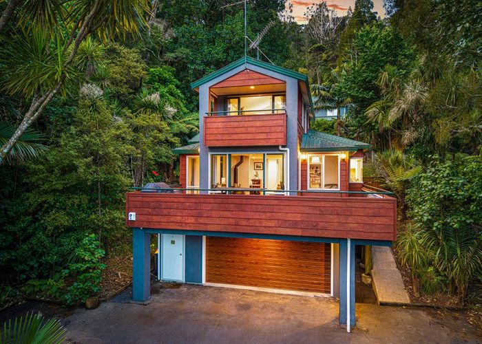  at 72 Wood Bay Road, Titirangi, Waitakere City, Auckland