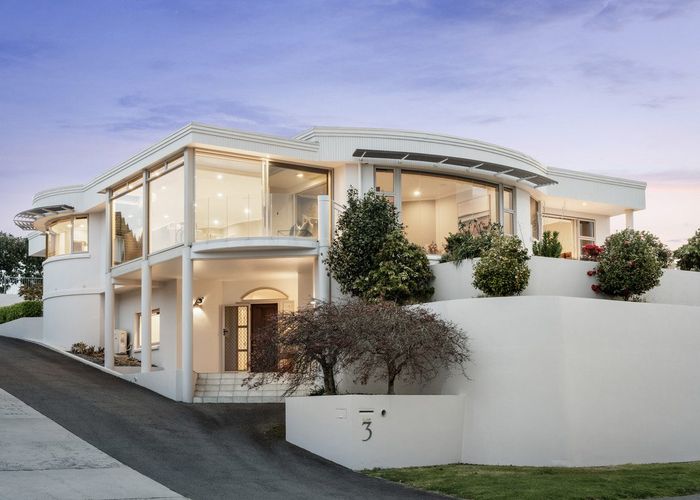  at 3 Seaview Road, Otumoetai, Tauranga, Bay Of Plenty