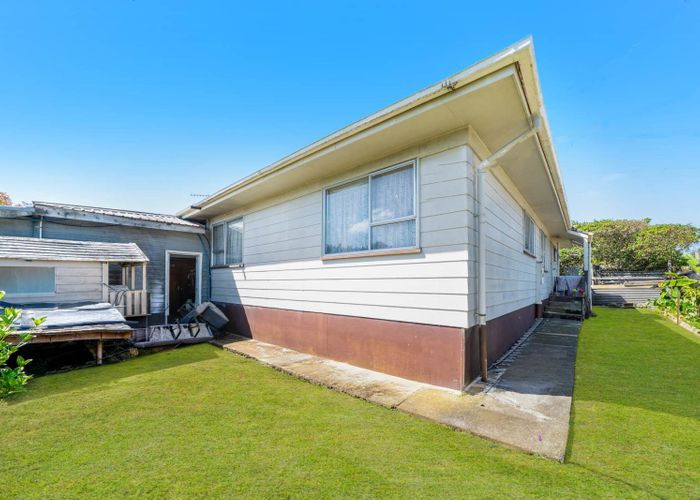  at 7 Purata Place, Mangere Bridge, Manukau City, Auckland