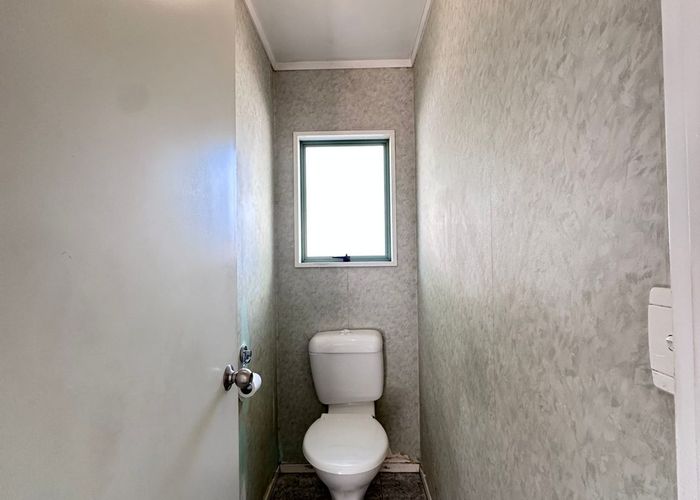  at 14 Crail Court, Goodwood Heights, Manukau City, Auckland