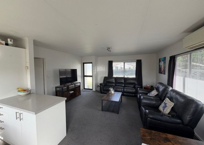  at 1/205 Avondale Road, Greenmeadows, Napier, Hawke's Bay