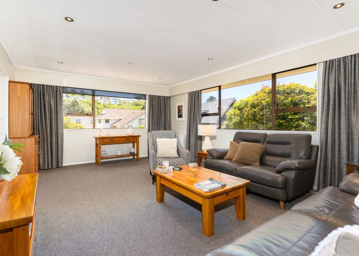  at 64 Cambrian Street, Churton Park, Wellington