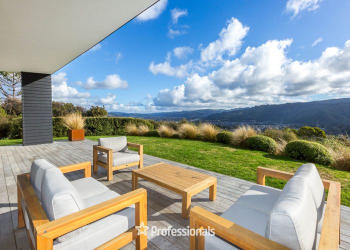  at 6 Stroma Way, Mount Marua, Upper Hutt, Wellington