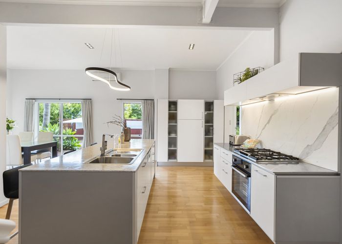  at 72 Halsey Drive, Lynfield, Auckland