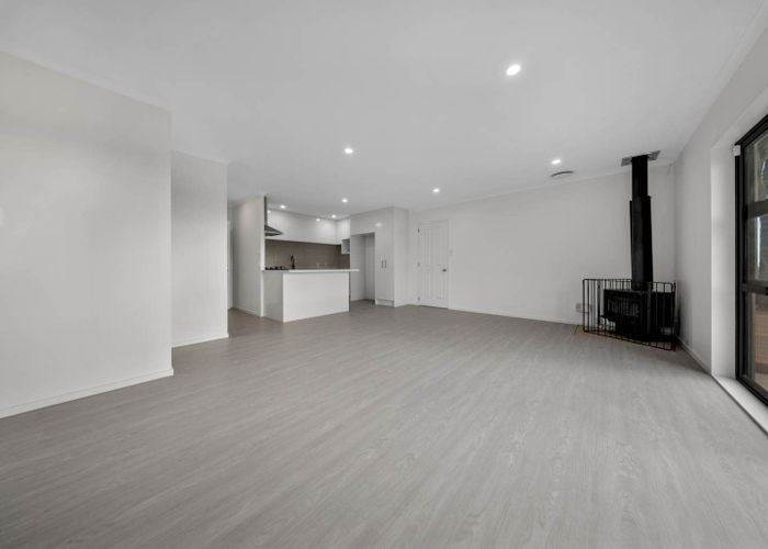  at 51 Keri Vista Rise, Papakura, Papakura