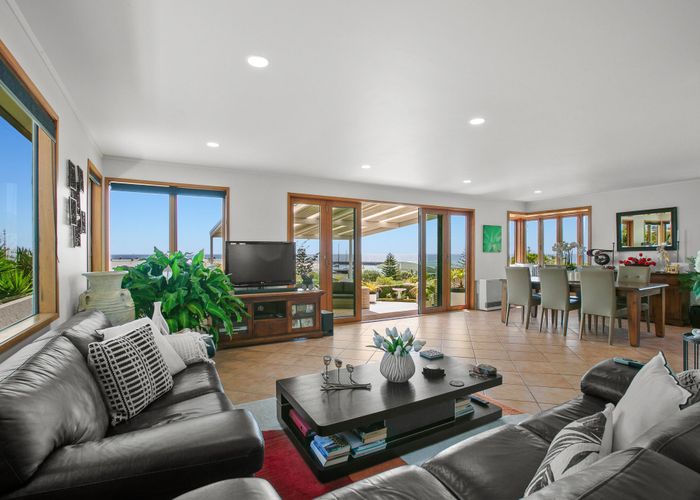  at 46 Whiteley Street, Moturoa, New Plymouth, Taranaki