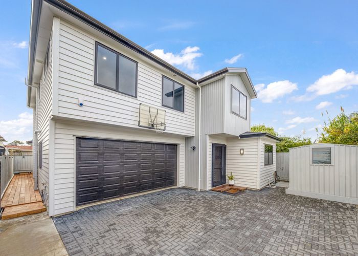  at 74 Walworth Avenue, Pakuranga Heights, Auckland