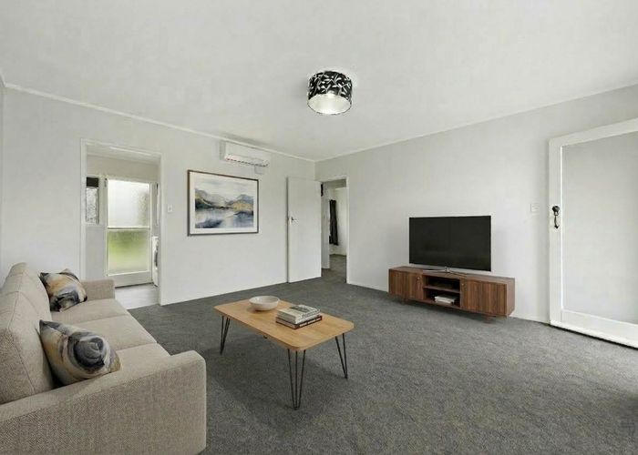  at 2/79 Glendale Road, Glen Eden, Waitakere City, Auckland