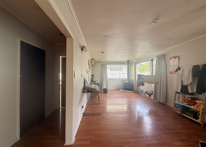  at 1 Coletta Lane, Te Atatu South, Waitakere City, Auckland
