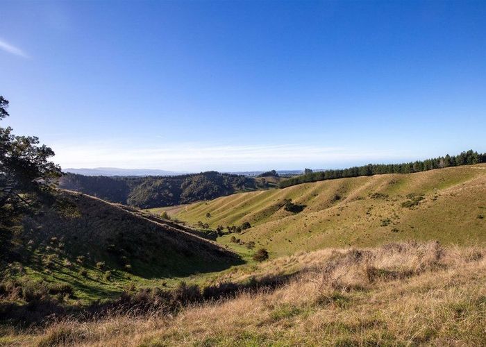  at 0 Win Valley Road, Dovedale, Wakefield