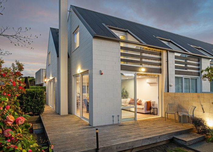  at 1/14 Andover Street, Merivale, Christchurch City, Canterbury