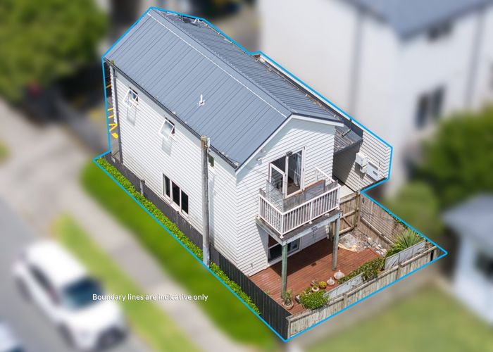  at 1/49 Henderson Valley Road, Henderson, Waitakere City, Auckland