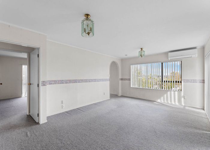  at 9 Altair Place, Windsor Park, Auckland