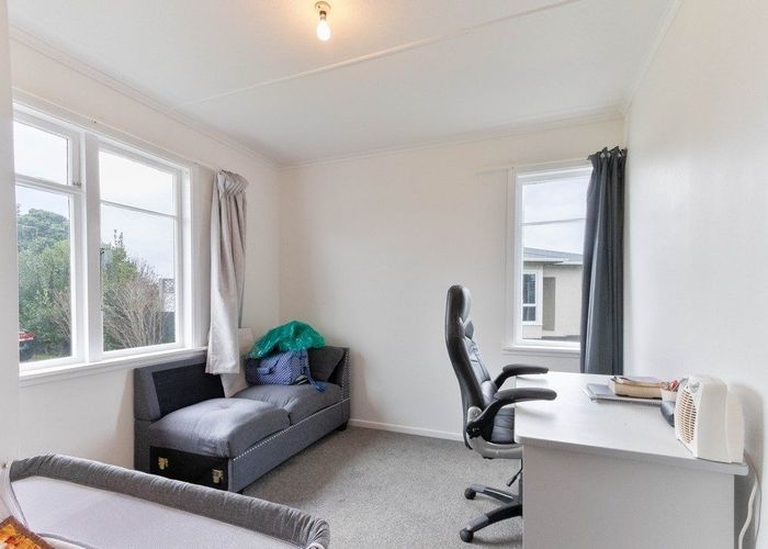  at 26 Polson Street, Castlecliff, Whanganui