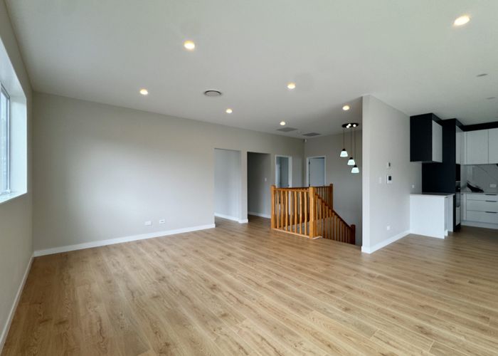  at 4 Silverhill Lane, Millwater, Rodney, Auckland