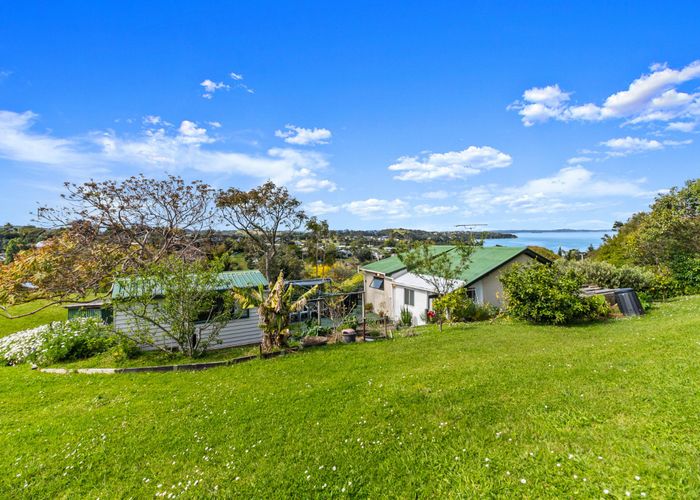  at 11 Beresford Avenue, Surfdale, Waiheke Island