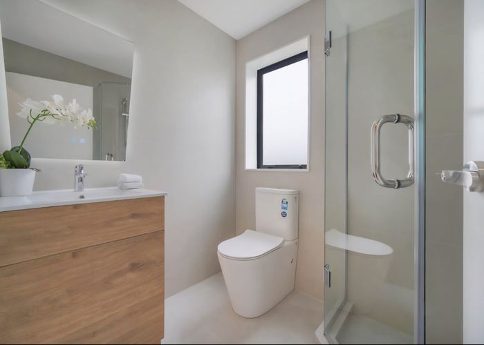  at 2/19 Kotahi Road, Mount Wellington, Auckland City, Auckland