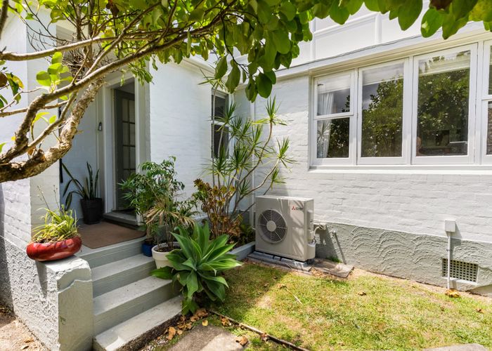  at 74 Larchwood Avenue, Westmere, Auckland