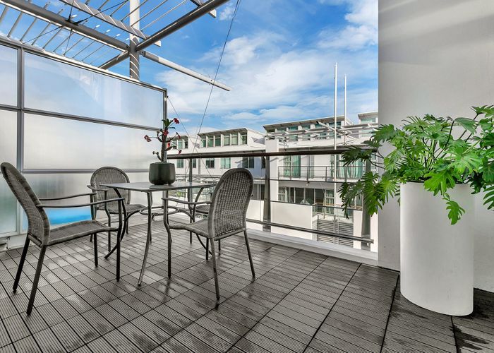  at 16/137 Quay Street, City Centre, Auckland City, Auckland