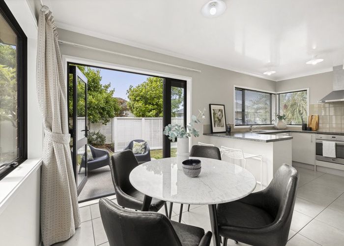  at 124A Clarkin Road, Fairfield, Hamilton