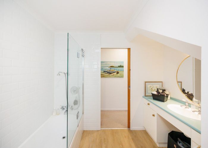  at 3 Winston Avenue, Hokowhitu, Palmerston North, Manawatu / Whanganui