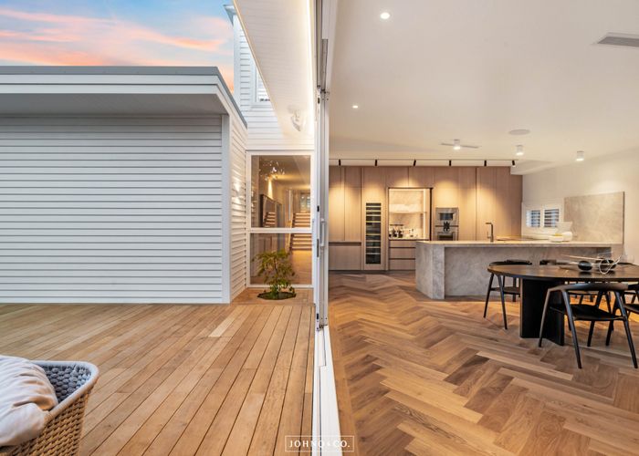  at 13 Ferryhill Road, Epsom, Auckland