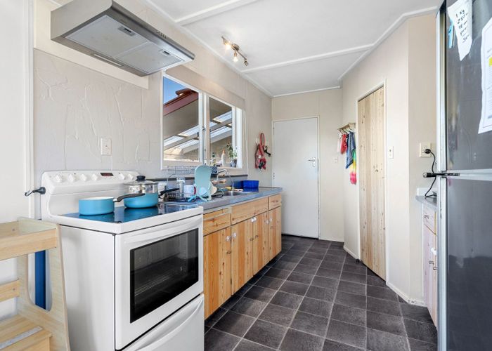  at 60 Tennyson Crescent, Stoke, Nelson