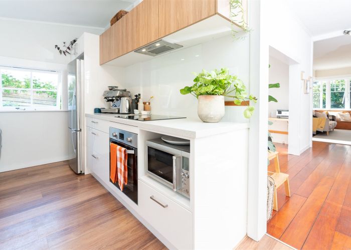  at 25 Beach Road, Paekakariki