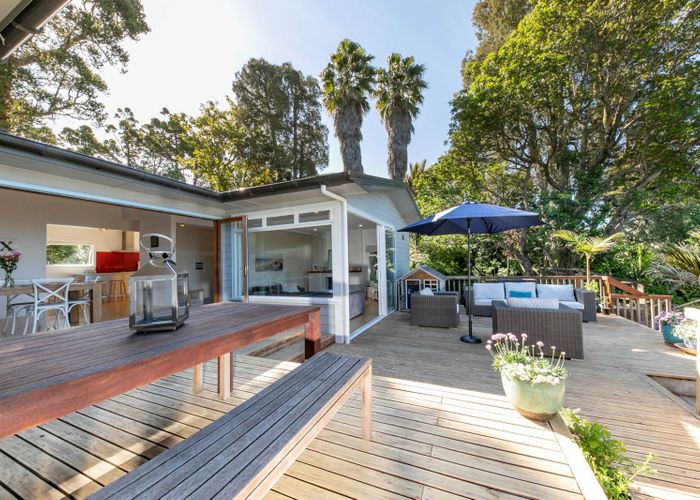  at 18 Okewa Road, Titirangi, Auckland