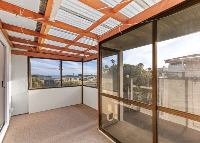 at 176 Karaka Street, Castlecliff, Whanganui
