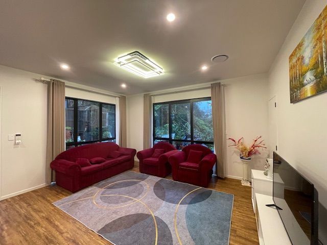  at 25 Armstrong Place, New Lynn, Auckland