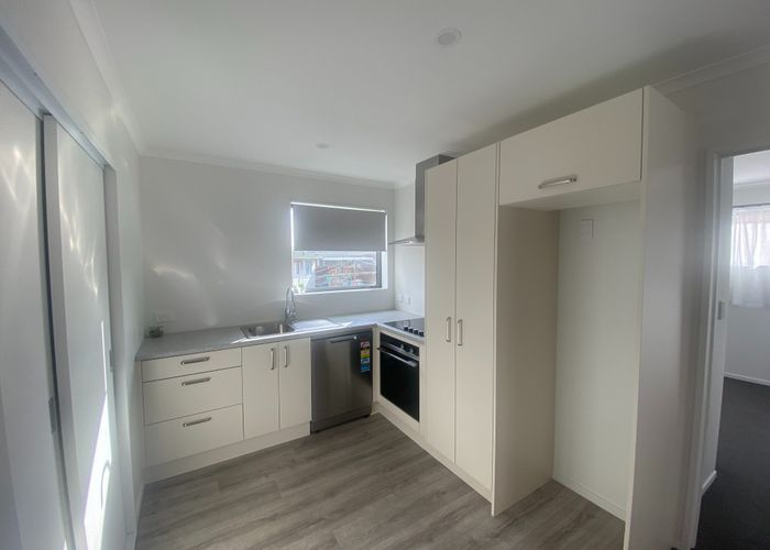  at 32a Gainsborough Street, Manurewa, Manukau City, Auckland