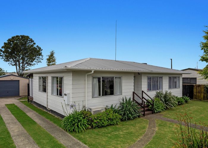  at 86 Main Street, Edgecumbe