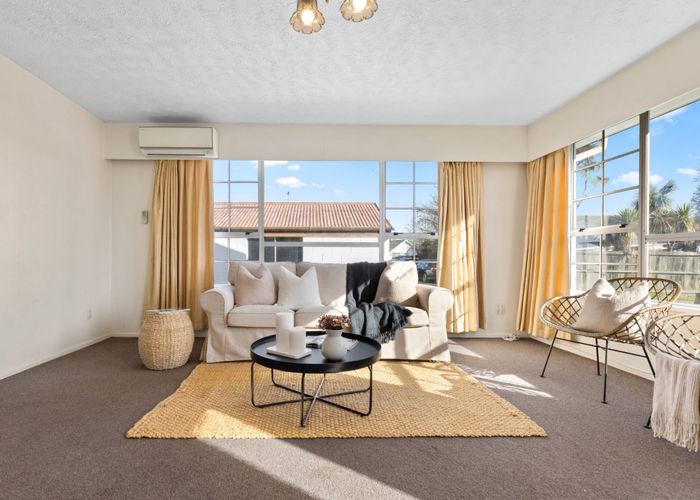  at 1/12 Shetland Street, Woolston, Christchurch City, Canterbury