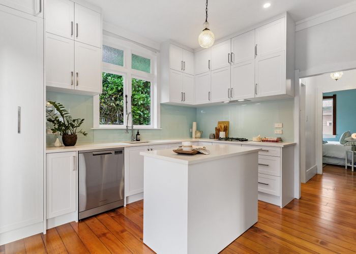  at 2/13 Alford Street, Waterview, Auckland City, Auckland