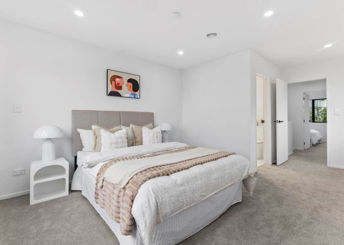  at 14 Torino Street, Point England, Auckland City, Auckland