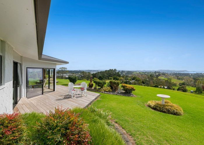  at 230 Spur Road, Silverdale, Rodney, Auckland
