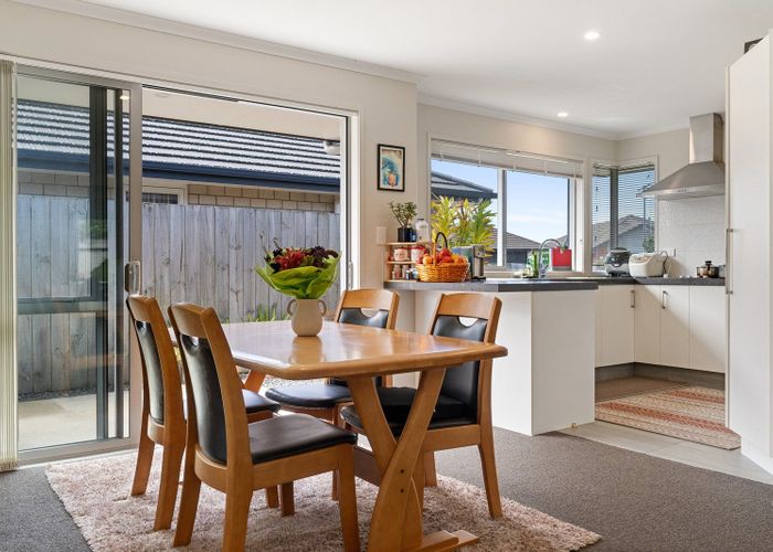  at 39 Leet Crescent, Papamoa Beach, Papamoa